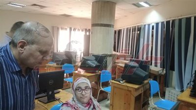 وكيل تعليم كفر الشيخ يتفقد احتبارات الالتحاق بمدرسة المتفوقين