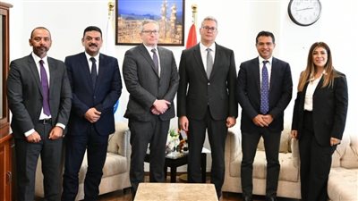 وزير البترول يلتقي عددًا من شركات التعدين الأجنبية لبحث فرص الاستثمارات 