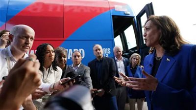 هاريس تنتقد 