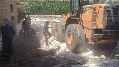 المنيا: إزالة 128 حالة تعد على الأرض الزراعية وأملاك الدولة