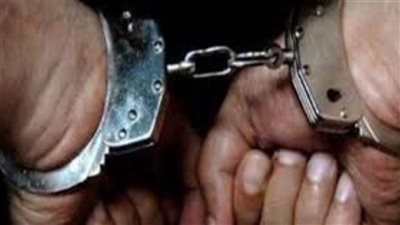 ضبط قائد سيارة لاصطدامه بآخر والتسبب في وفاته بالقاهرة