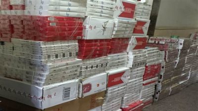 ضبط 50 ألف عبوة سجائر مختلفة الأنواع مهربة جمركياً بأحد المخازن بالقاهرة