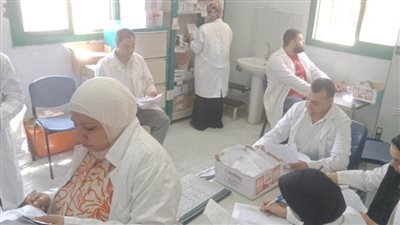 علاج 1437 و3126 خدمة طبية بالمجان بقرية الدير ضمن حياة كريمة ببني سويف