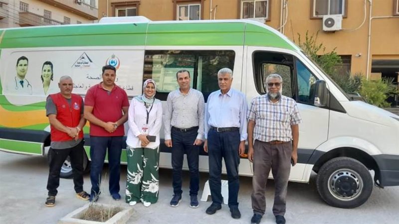 عيادة متنقلة للنساء