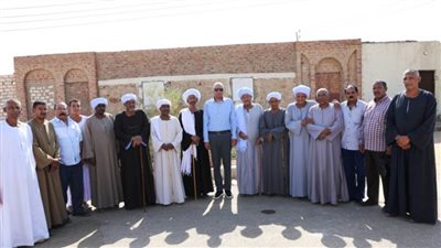 محافظ أسوان رفع إحداثيات قرية المنصورية الجديدة.. للبدء في تنفيذ المساكن على 5 مجاورات سكنية