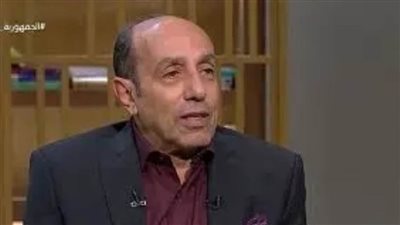 أحمد صيام: مريض منذ 17 عامًا والزعيم عادل إمام اطمئن علىّ بعد العملية.. فيديو 