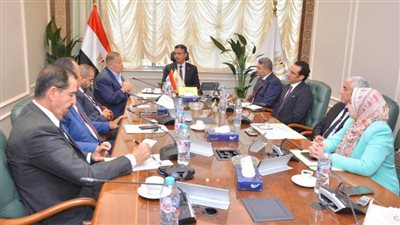 وزير التموين يلتقي رئيس اتحاد المستثمرين لبحث فرص التعاون المشترك وجذب مزيد من الاستثمارات 