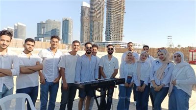 كورال جامعة دمنهور يشارك بأغانٍ وطنية بحفل مهرجان العلمين الجديدة 