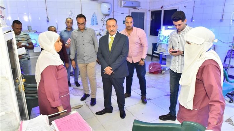 محافظ أسيوط يفاجئ