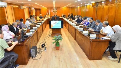 محافظ أسيوط: وضع خطة طوارئ لتأمين المنشآت ضد الكوارث تحسبًا لأي طارئ