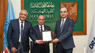جامعة الإسكندرية توقع بروتوكول تعاون مع شركة أوراسكوم لتوفير فرص العمل والتدريب للطلاب