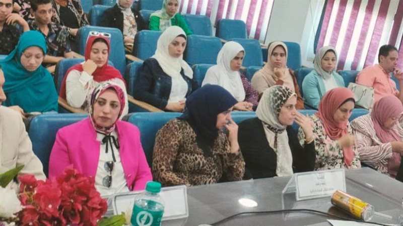 جانب من فعاليات الندوة