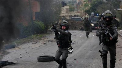 إصابة طفلين برصاص الاحتلال واعتقال مواطن خلال مواجهات في نابلس