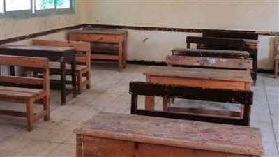 تفاصيل مقتل سيدة على يد طليقها بالغردقة.. الجاني تتبع الضحية وطعنها عدة طعنات داخل مدرسة