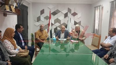 إجراء مقابلات مع المتقدمين لتسيير الأعمال بتعليم كفر الشيخ 