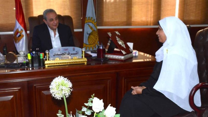 محافظ الغربية خلال