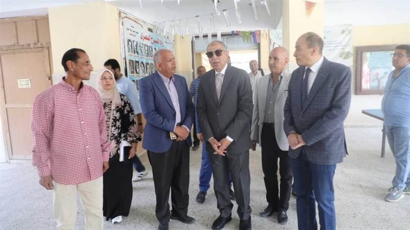 محافظ المنيا يتفقد