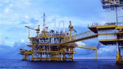 البترول تعلن عن مزايدة عالمية جديدة للبحث عن الغاز الطبيعي في 12 منطقة بالبحر المتوسط ودلتا النيل