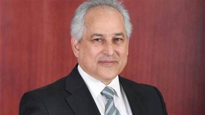 دعوة الدكتور حسام الدين مصطفى لحضور حفل إضاءة الشعلة