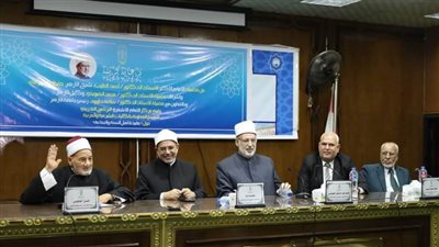 رئيس جامعة الأزهر يشيد بملتقى الإمام الأشعري ويثمن جهود الإمام الأكبر في الحفاظ على تراث الإسلام والمسلمين