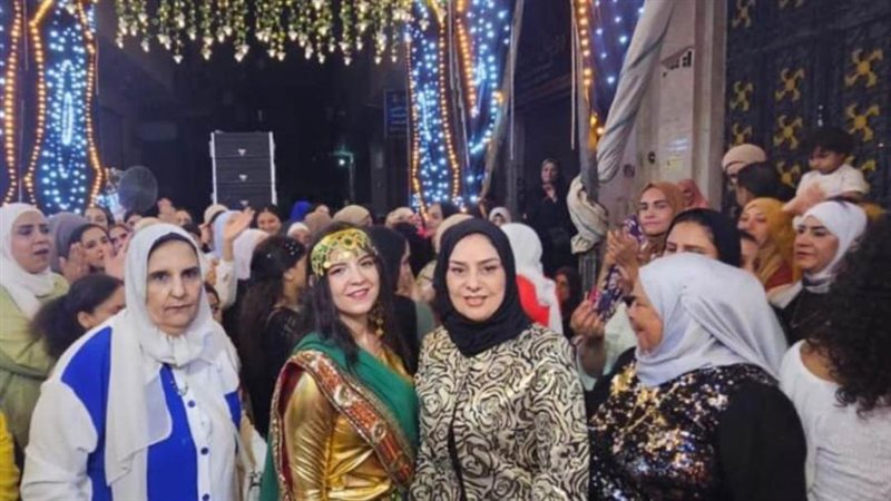 سفيرة البحرين وسط