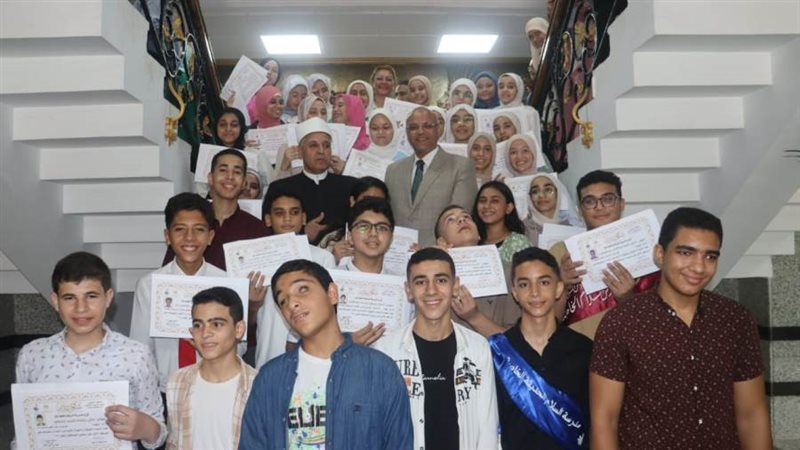 اوائل الشهادات العامة