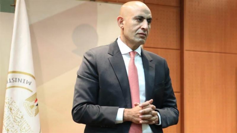 محمد عبد اللطيف وزير