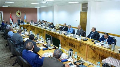 مجلس جامعة سوهاج يشكر للقيادة السياسية للموافقة علي إنشاء كلية طب الفم والأسنان