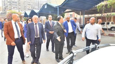 محافظ أسيوط ورئيس تنمية الصعيد يتفقدان بعض المواقع لإنشاء جراجات متعددة الطوابق