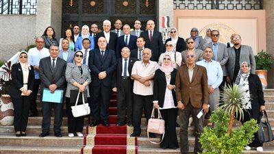 محافظ الإسماعيلية يتابع الموقف التنفيذي والاستعداد لتنفيذ مبادرة 