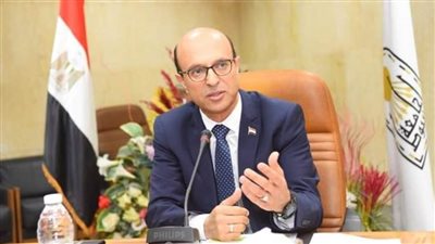 رئيس جامعة أسيوط يصدر قرارات بتعيين وتجديد وتكليف قيادات جامعية جديدة