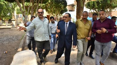 محافظ أسيوط يتفقد حديقة ناصر بأبوتيج للاطمئنان على سير العمل والوقوف على الخدمات المقدمة للمواطنين