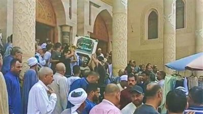 بدآ الحياة وفارقاها معًا.. تشييع جثماني زوجين توفيا خلال ساعة بمستشفى الدلنجات المركزي