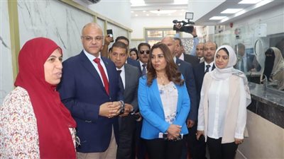 وزيرة التنمية المحلية ومحافظ القليوبية يتفقدان المركز التكنولوجي بالديوان العام