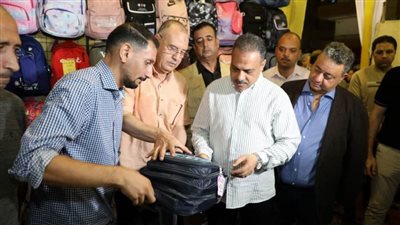 محافظ الشرقية يفتتح معارض 