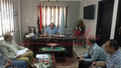 وكيل تعليم كفر الشيخ ومدير هيئة الأبنية يناقشان سبل التعاون المشترك