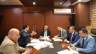 عباس صابر يعقد ورشة عمل لمناقشة المقترحات لمشروع قانون العمل الجديد