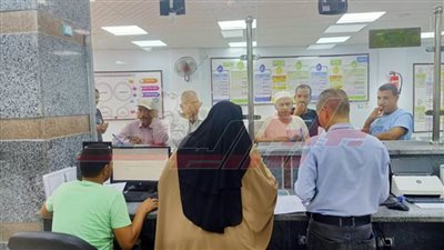 محافظ كفر الشيخ يتابع تقديم طلبات التصالح بالمركز التكنولوجي بقلين