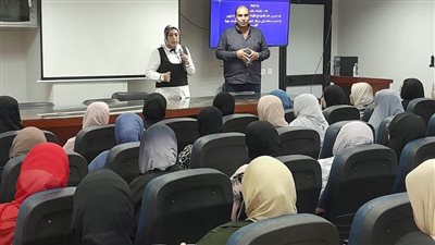 شاهد.. خامس دورة تدريبية للأنشطة الصيفية لمركز خدمة وتنمية المجتمع بجامعة دمنهور
