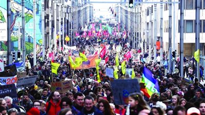 نشطاء المناخ ينظمون مسيرة بشوارع بروكسل 20 سبتمبر الجاري