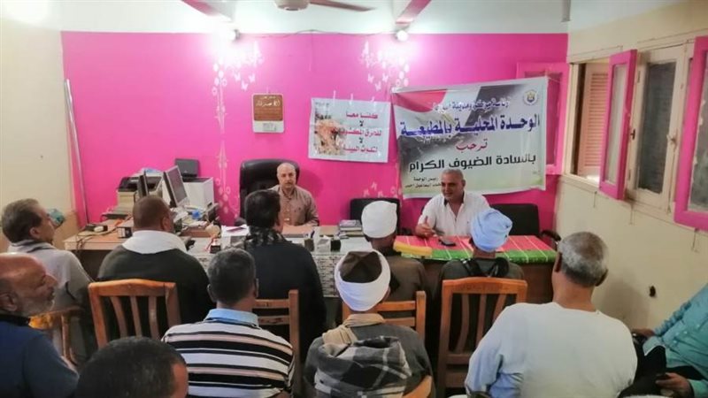 جانب من الندوات