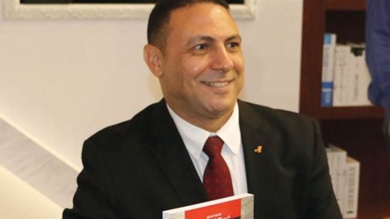 د عادل ابو هشيمة