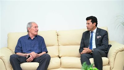 وزير الرياضة يبحث آخر استعدادات مصر لاستضافة بطولتي العالم للكراسي ¹ وكأس العالم  للأندية