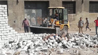 حملات مكبرة لإزالة التعديات بالبناء المخالف على الأراضي الزراعية بالشرقية 
