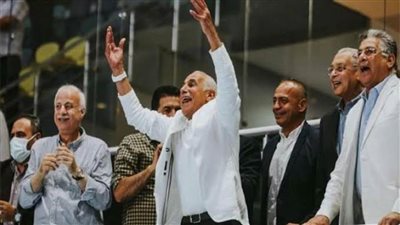 حقيقة إلقاء الزجاجات.. كواليس مثيرة حول مشادة أعضاء مجلس إدارة الزمالك