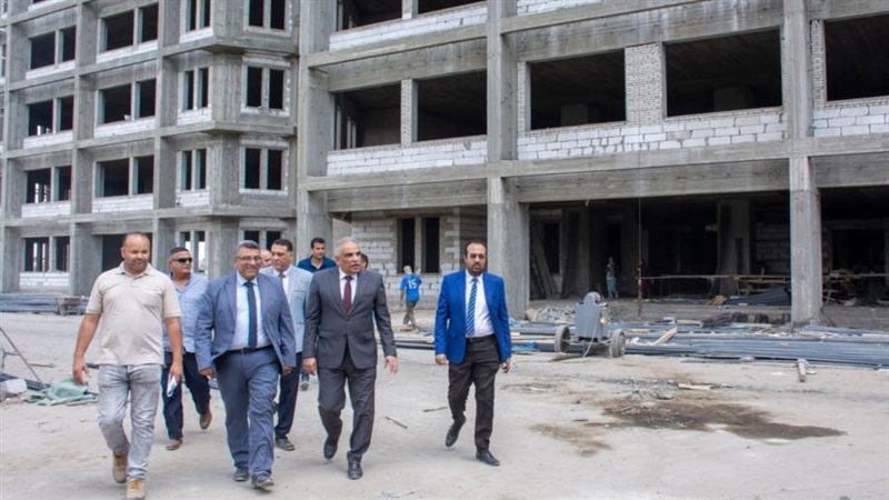 رئيس جامعة طنطا خلال