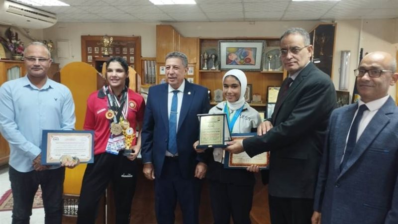 جانب من التكريم