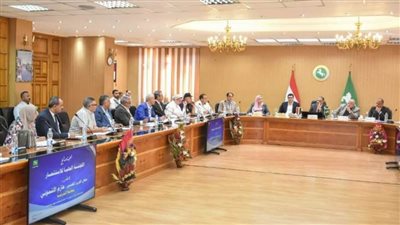 محافظ الشرقية: الاهتمام بالاستثمار وتهيئة المناخ المناسب لتشجيع المستثمرين أحد أهم توجهات الدولة خلال الفترة الحالية 