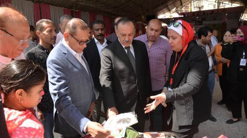 محافظ أسيوط يشهد