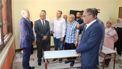 محافظ القاهرة يتفقد مدارس السيدة زينب لمتابعة استعدادات العام الدراسي الجديد